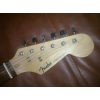 продам электрогитару fender