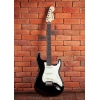 Squier Stratocaster Standard (с кейсом)  made in Indonesia For USA